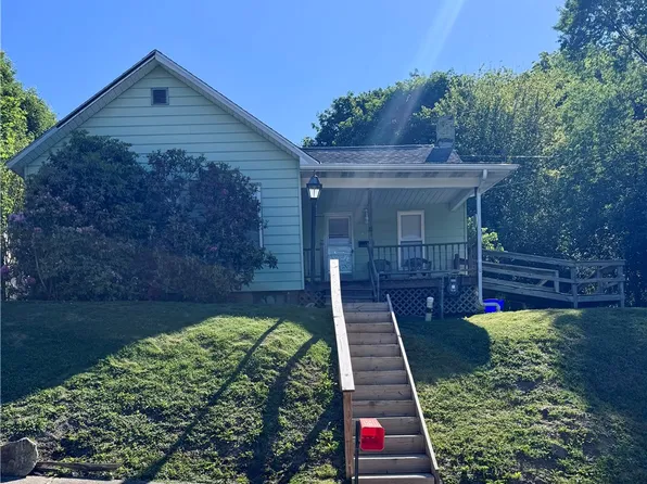 85 Glenview Ave, Oil City, PA 16301