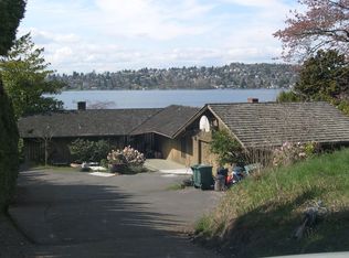 7179 Holly Hill Dr, Mercer Island, WA 98040