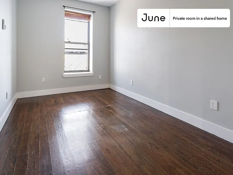 1131 Broadway #D — Photo 2