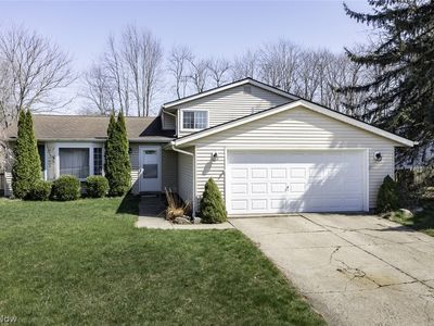 18267 Walnut Dr, Strongsville, OH, 44149
