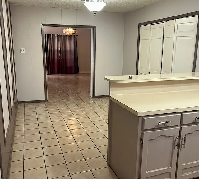 3110 Eastland Ave — Photo 8