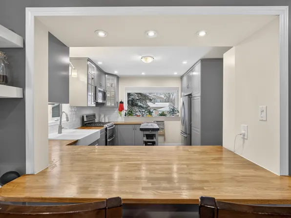 10328 76th St NW, Edmonton, AB T6A 3A7