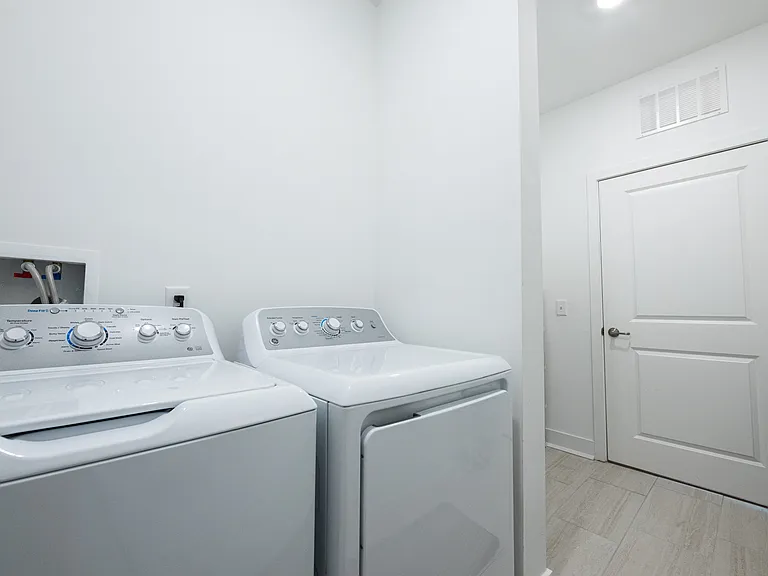 84 Harvest Way — Photo 9
