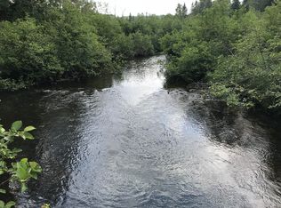 19464 Black River Rd, Johannesburg, MI 49751