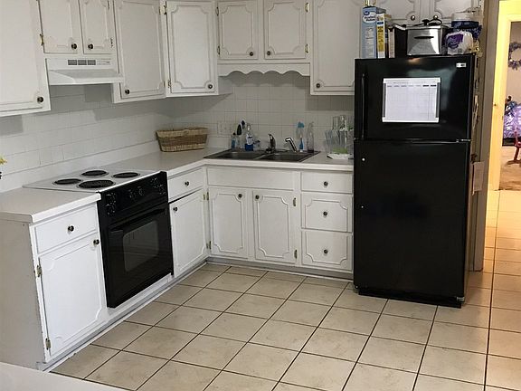 5th image of 10700 N Faye Ave