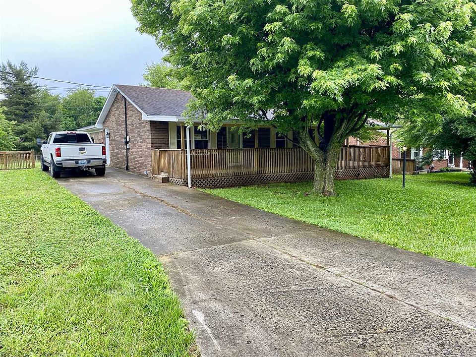 1st image of 711 Theresa Ct