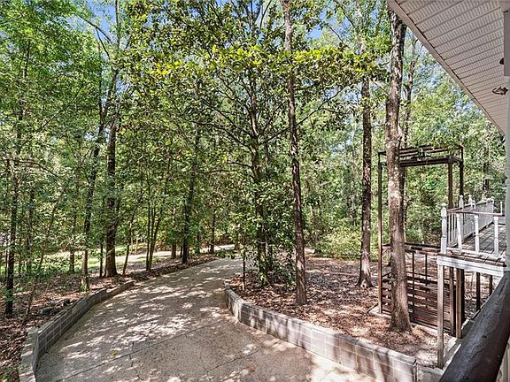 4th image of 4123 Fort Kali Oka Dr