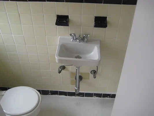 Rented by PMG Real Estate  | media 24