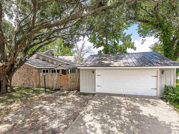 7502 Oakmount Dr, Baton Rouge, LA 70817