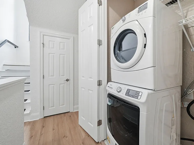 2236 Soho Bay Ct — Photo 12
