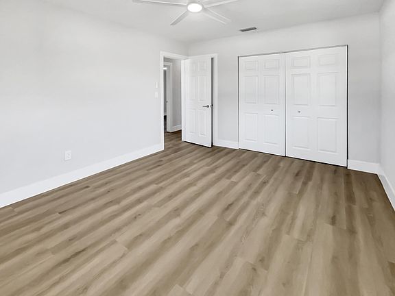5th image of 4401 SW 21st Street