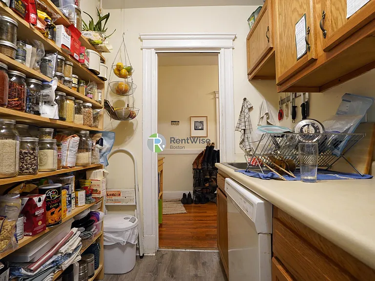 1845 Commonwealth Ave #4 — Photo 8