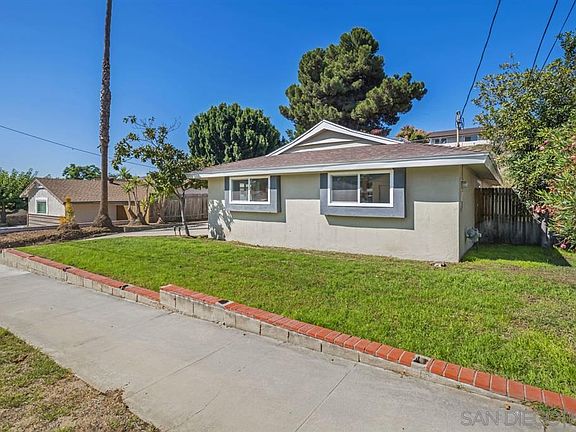 3rd image of 838 Halecrest Dr