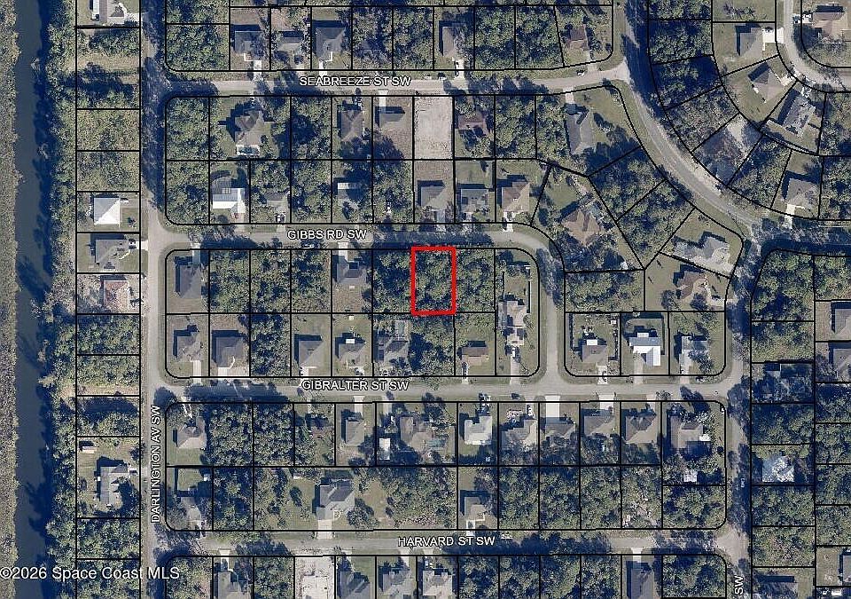 2nd image of 1348 Gibbs Rd SW