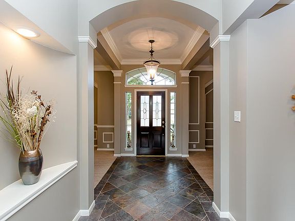 5th image of 1138 Oak Glen Ln