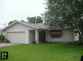 276 Maple Ave, Palm Harbor, FL 34684