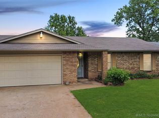 13403 S 85th Ave E, Bixby, OK 74008