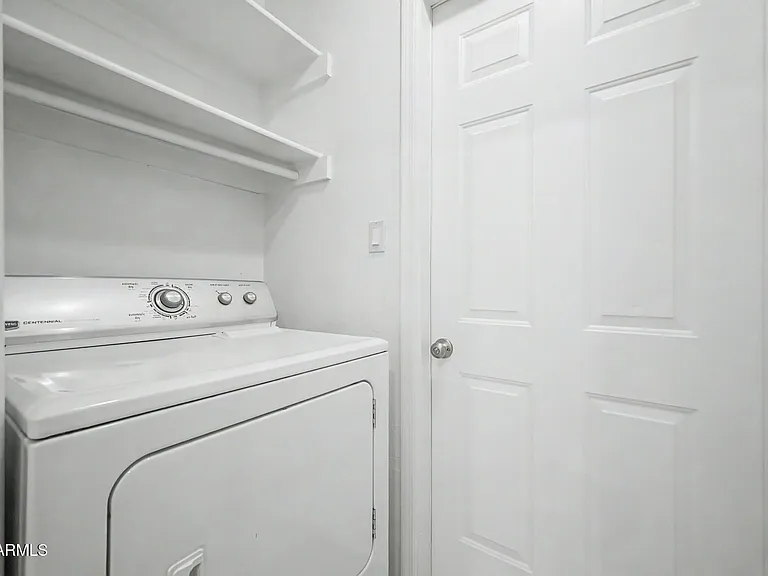3613 S Kenneth Pl — Photo 20