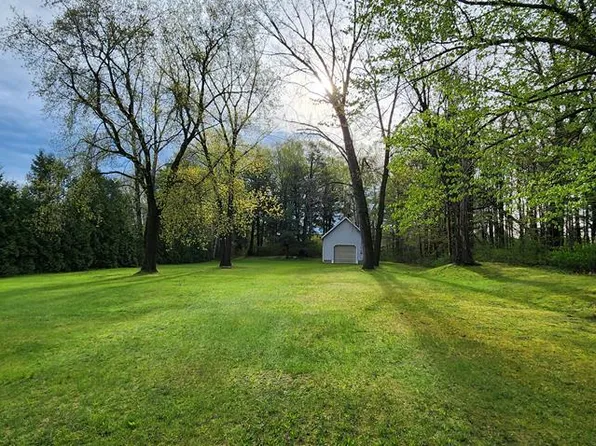 628 S Neenah Ave, Sturgeon Bay, WI 54235