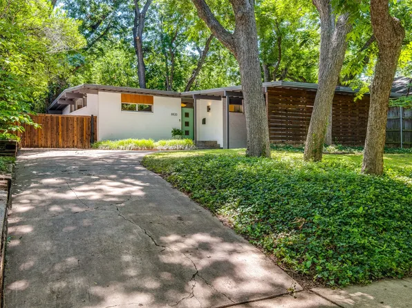 8820 Vinewood Dr, Dallas, TX 75228