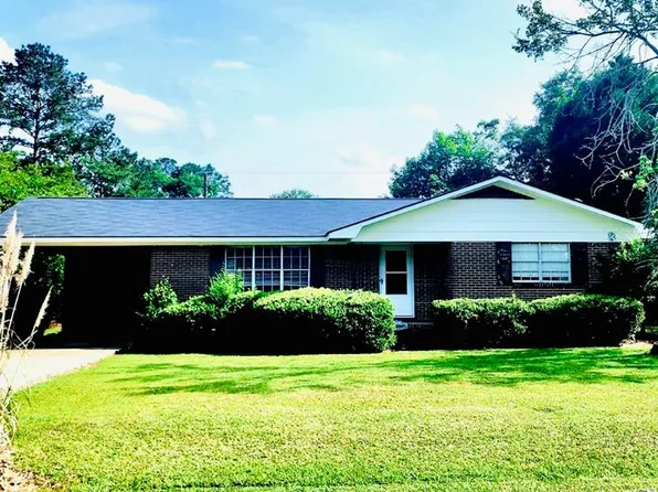 111 Oak St, Fitzgerald, GA 31750