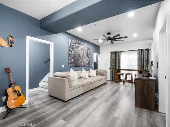 9882 Broadway, Anaheim, CA 92804