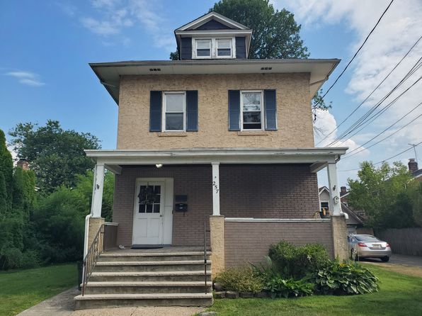257 Myrtle Ave #2
