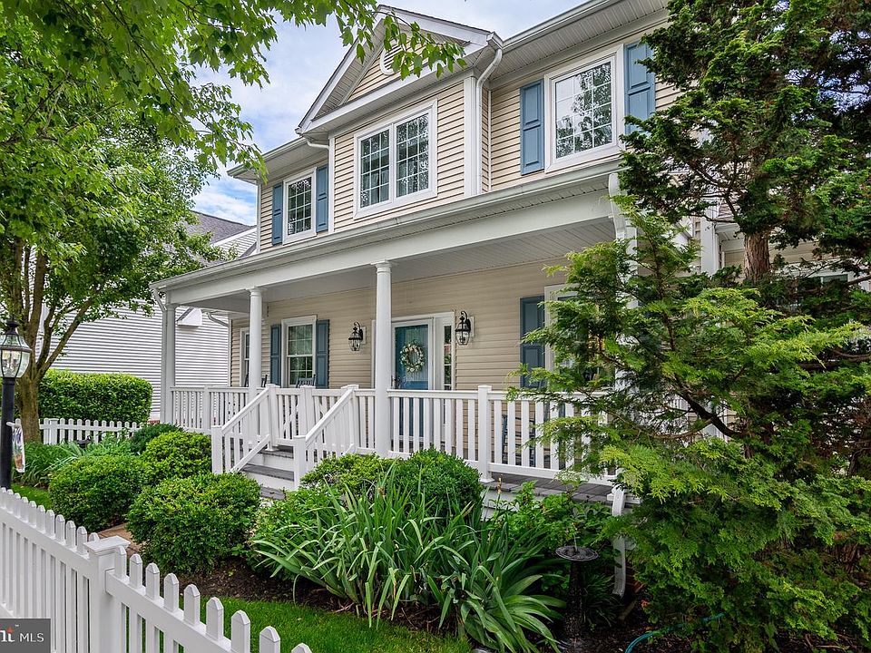 1st image of 132 Windgate Dr