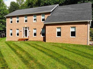 43 Spring Hills Rd, Grafton, WV 26354