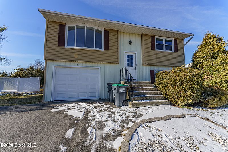 2nd image of 22 Suncrest Drive