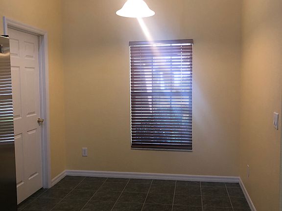 5th image of 1400 Misty Glen Ln