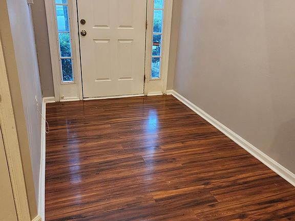 4th image of 8170 Mallard Shore Dr
