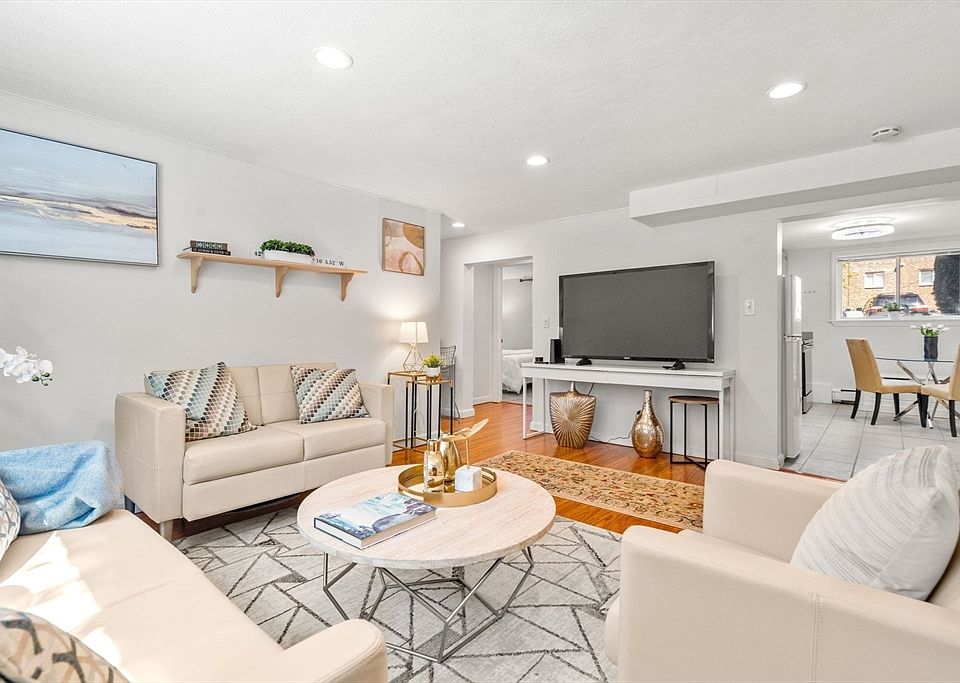 1st image of 64 Bryon Rd APT 1