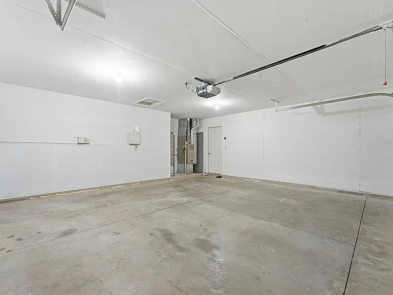7430 Haida Way — Photo 16