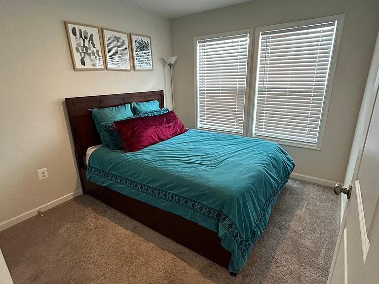 157 Cheshire Ln — Photo 21