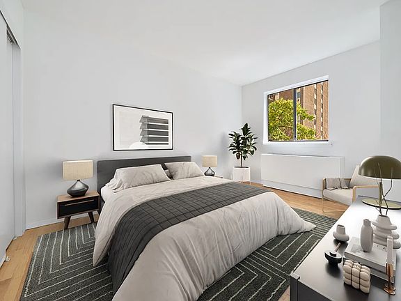 4th image of 312 E 30th St APT 12B