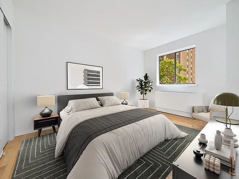 312 E 30th St #12B — Photo 4
