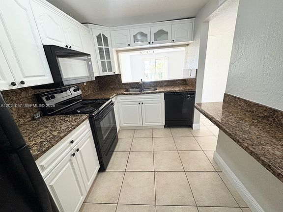 2nd image of 8600 SW 109th Ave #4-202