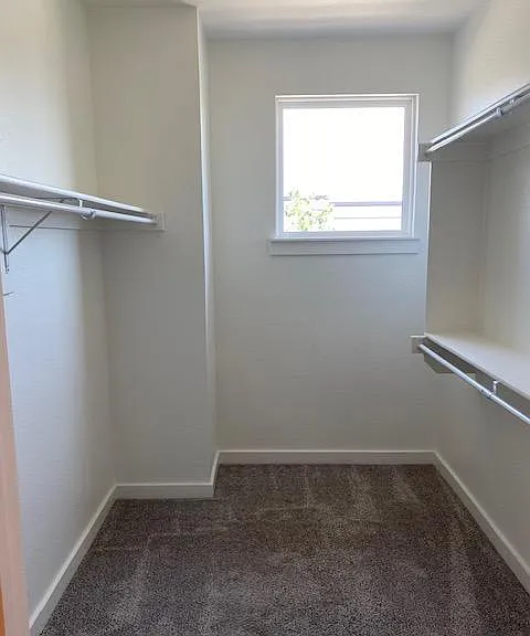 829 Emerling Dr — Photo 14