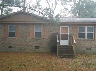 102 Busbee Ct, Enfield, NC 27823