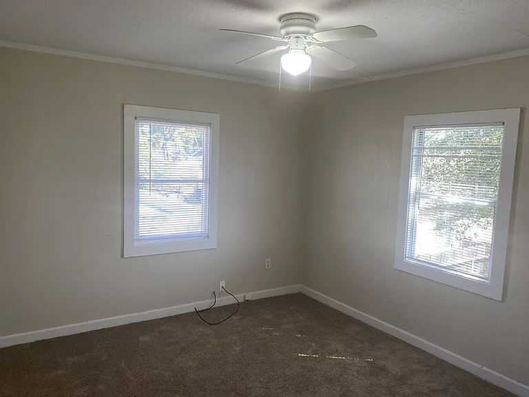 Lovely 2 Bedroom, 1 Bathroom Unit in Vallejo! — Photo 10