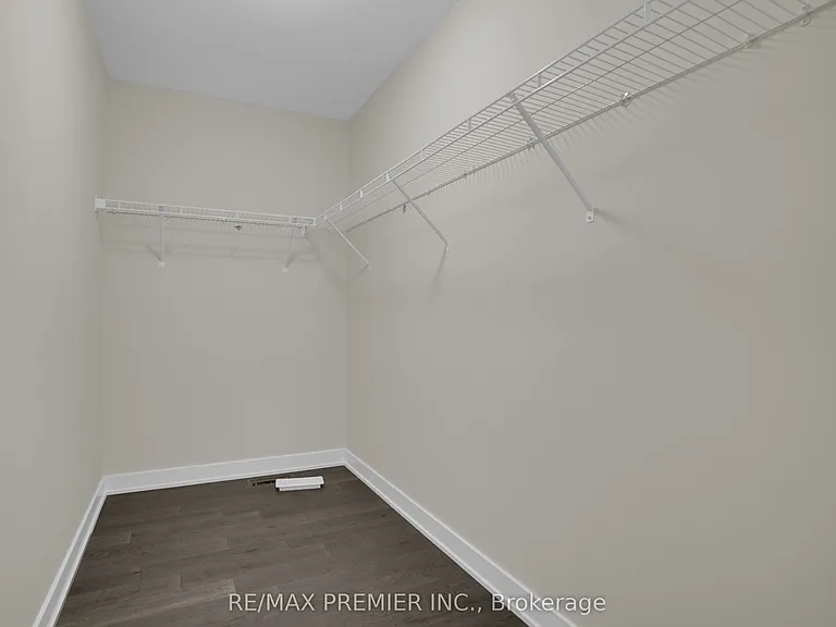 28 Downriver Dr — Photo 15