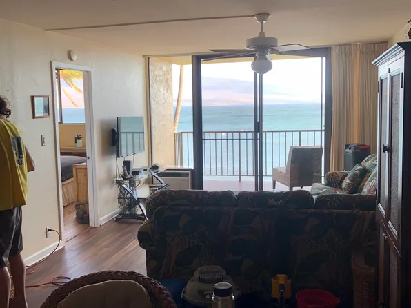 250 Hauoli St APT 304, Wailuku, HI 96793