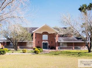 32916 Henderson Rd, Los Fresnos, TX 78566