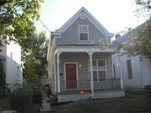1st image of 137 W 72nd St