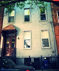 1816 Linden Street  image 1 of 19