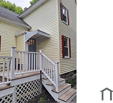 3 bed, $2,685 — Photo 2