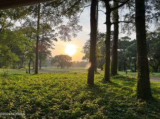 1681 Colonist Sq SW, Ocean Isle Beach, NC 28469