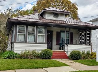 8 E Ridge Ave, Greenville, PA 16125