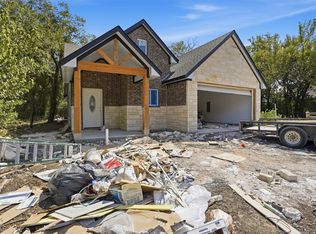 306 Royal St, Cleburne, TX 76031